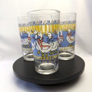 KIG Indonesia Duck Glasses 5.5" Tumblers Set of 3 Vintage Ribbon Duck Design
